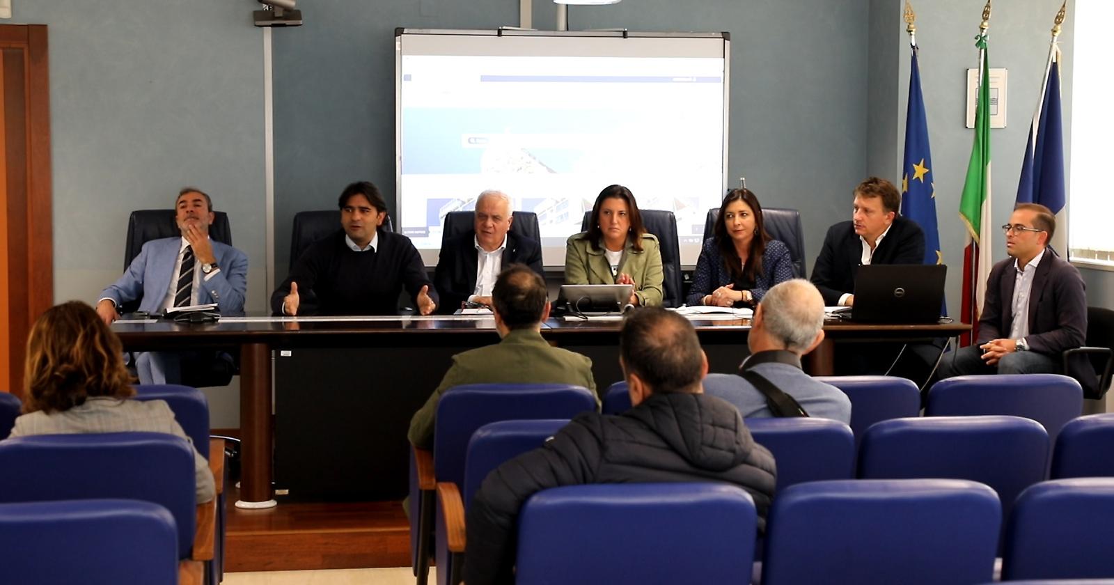 Piscina olimpionica a Potenza, il centrodestra fa quadrato: “Sindaco Telesca il tempo sta per scadere"