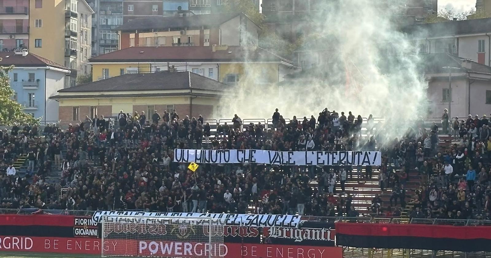 Vittoria e commozione al Viviani: il Potenza supera il Foggia, la Ovest ricorda i giovani tifosi scomparsi