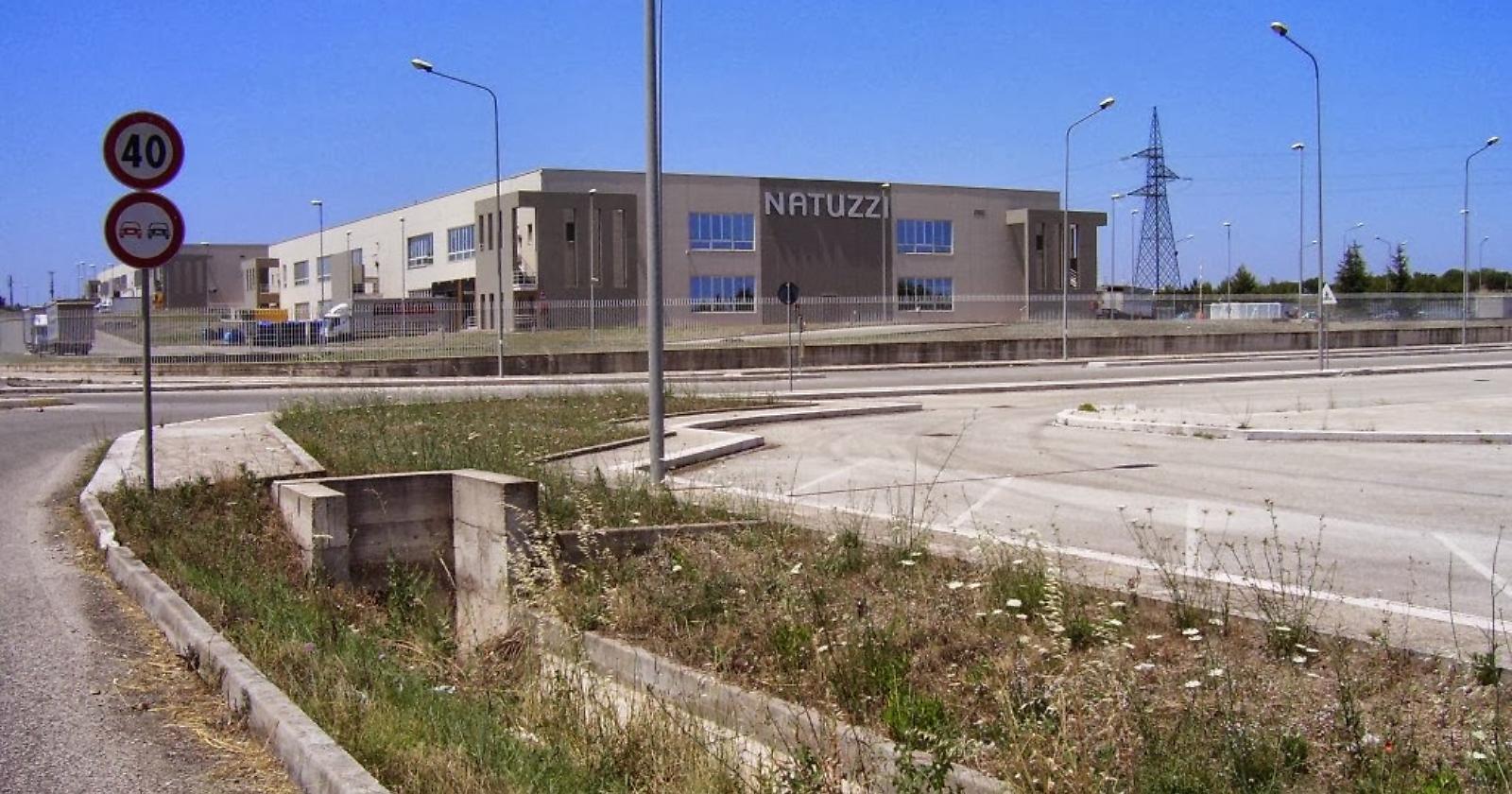 Natuzzi, i sindacati denunciano: “Nessun piano di riqualificazione industriale concreto”