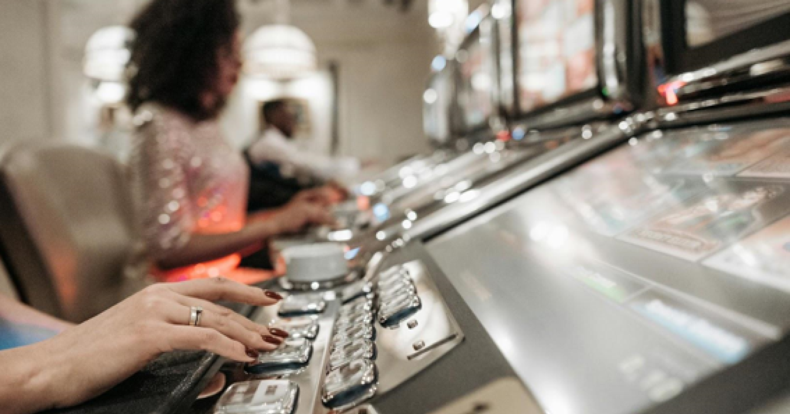 Non solo fortuna: come il gioco d'azzardo online sta influenzando l'alfabetizzazione tecnologica dei consumatori a Foggia e oltre