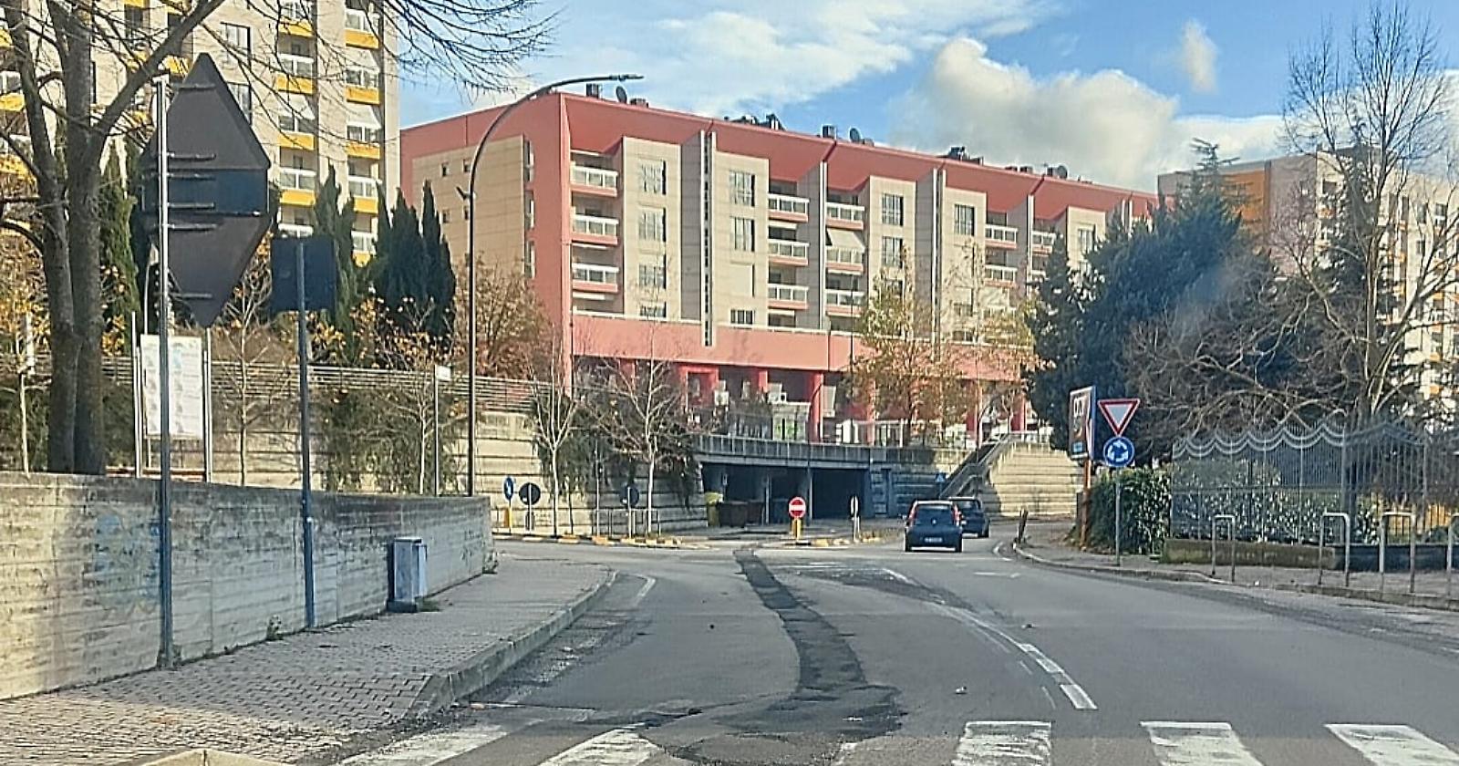 Potenza, in Via Adriatico un ripristino stradale da horror 