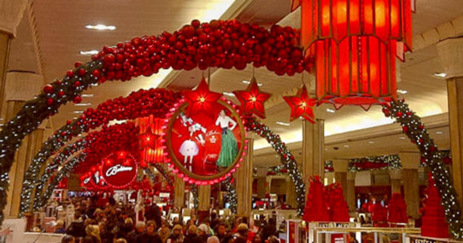 Natale 2025: italiani spenderanno 8,7 miliardi in regali. L'indagine di Facile.it