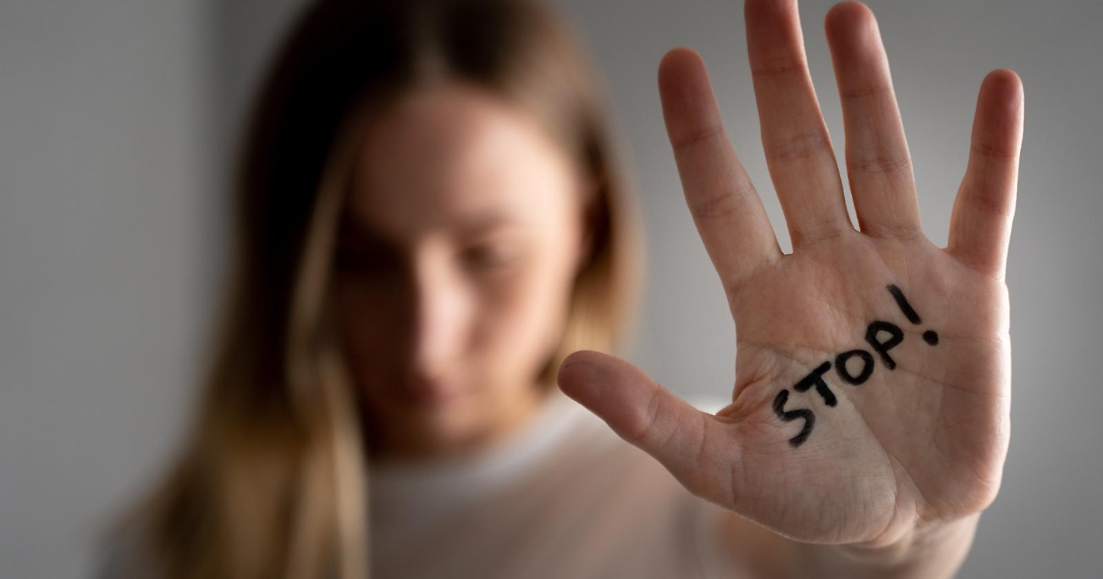 Oltre il 25 novembre: la metamorfosi della violenza sessuale