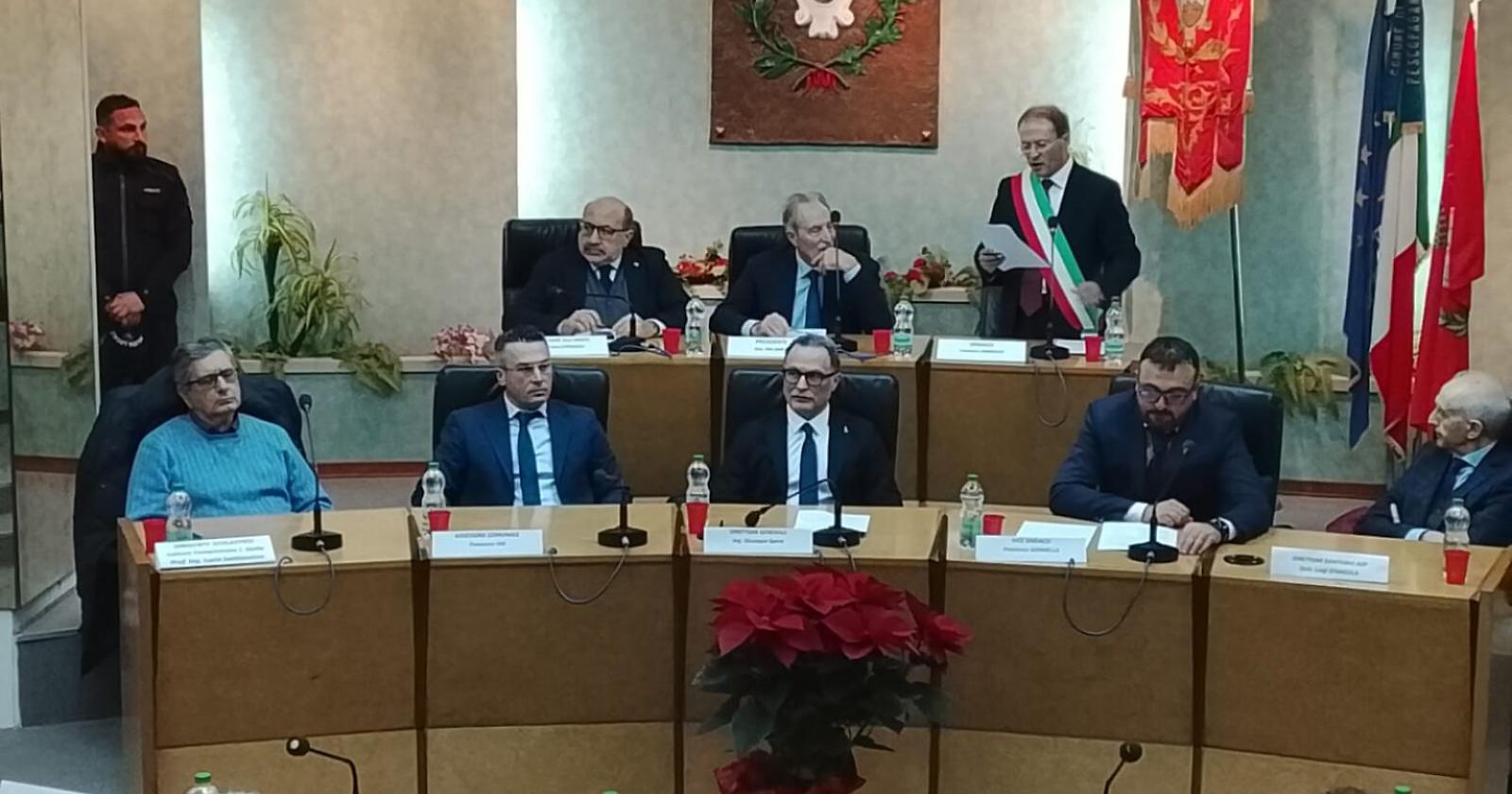 Ospedale di Pescopagano, incontro pubblico sul futuro del presidio sanitario. Latronico rassicura: "Realt&agrave; da consolidare"