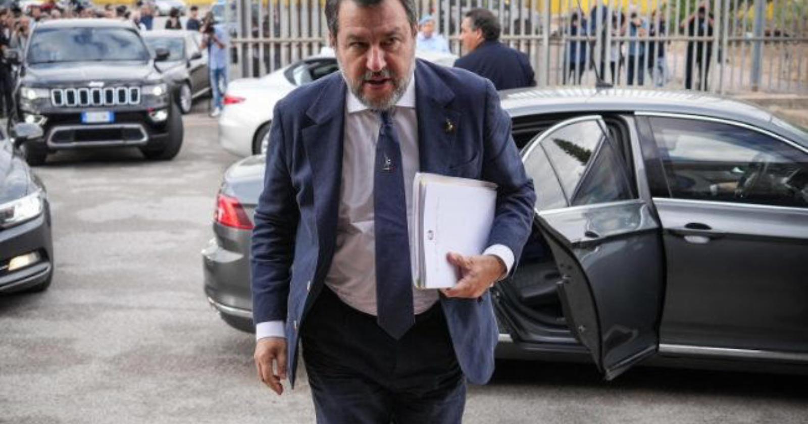 Caso Open Arms, assolto Salvini in Cassazione. Il vicepremier: "Difendere i confini non &egrave; reato"
