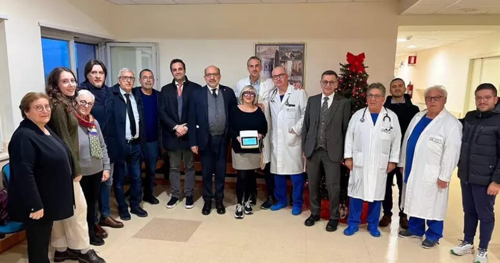 Policoro, donato un nuovo spirometro alla pneumologia: Regione e terzo settore insieme