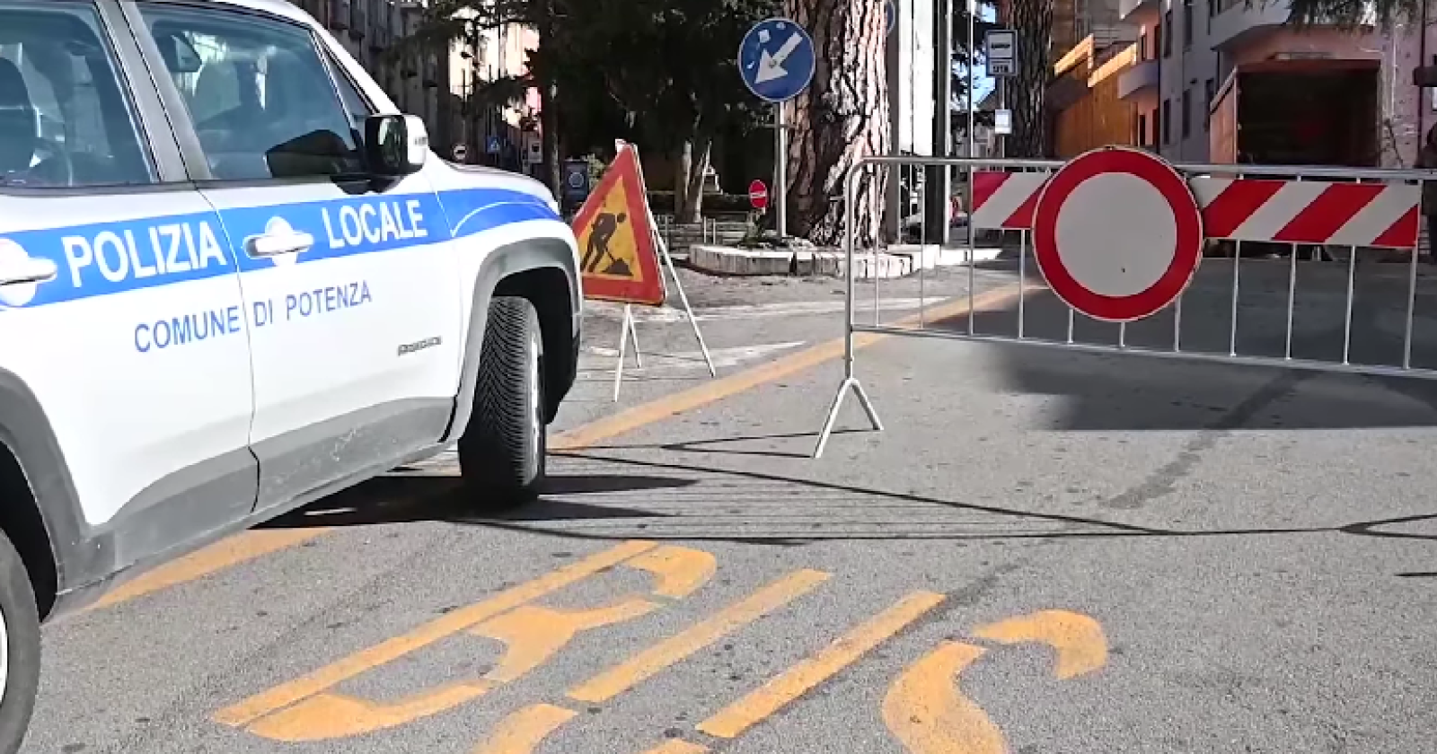 Potenza, traffico a senso unico e assessore in modalit&agrave; battibecco