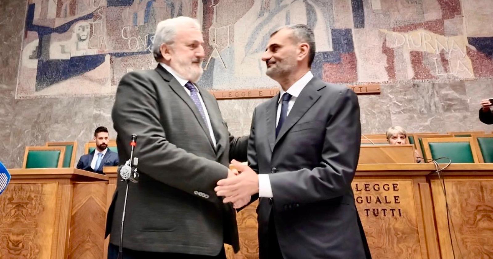 regione puglia, la giunta di decaro a ore: il rebus emiliano e gli equilibri del centrosinistra