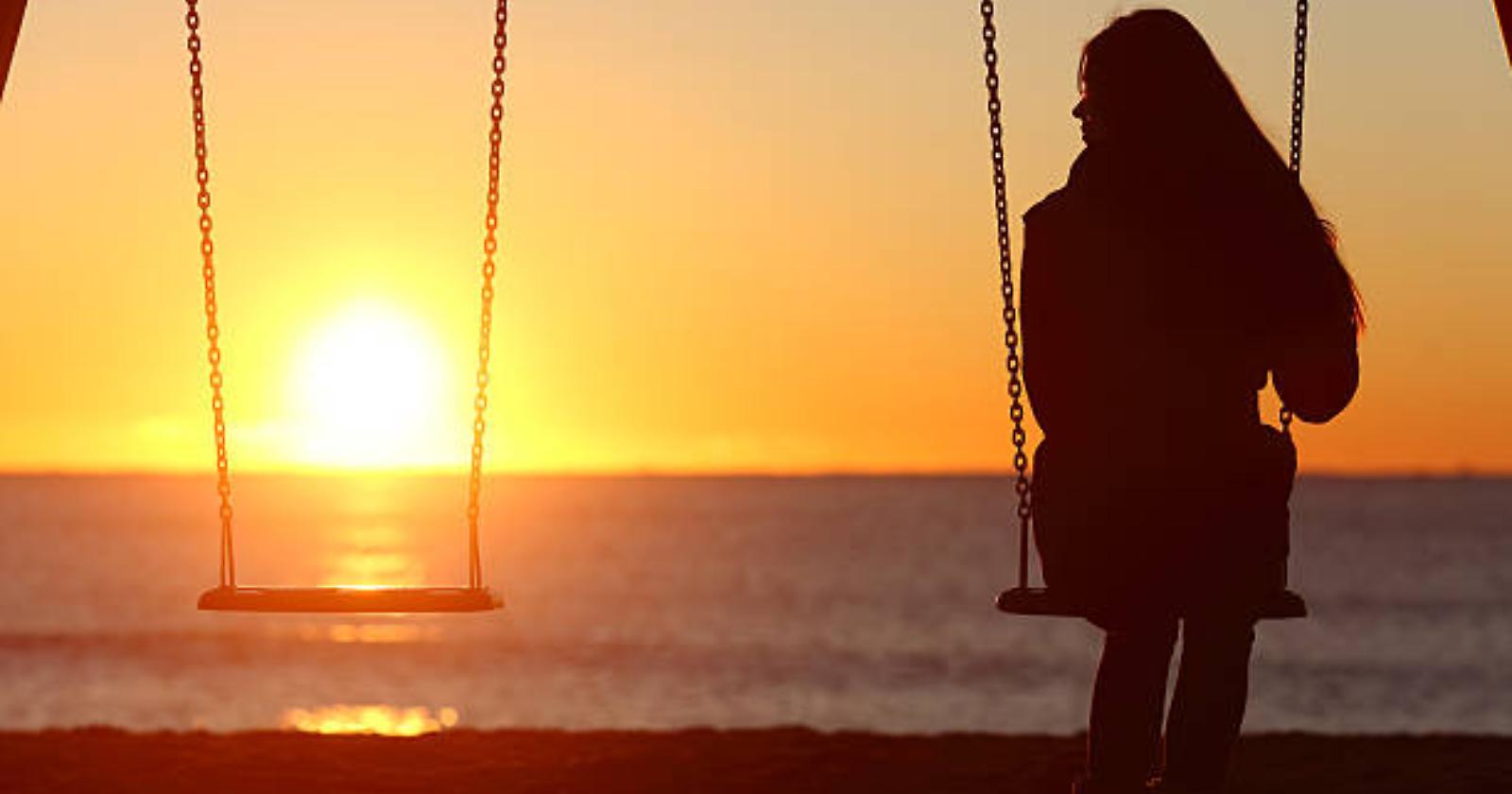 Solitudine, famiglie fragili e ragazzi allo sbando: la psicologa Basentini racconta perch&eacute; &laquo;abbiamo tutto ma non abbiamo pi&ugrave; la carica emotiva che ci fa sentire vicini agli altri&raquo;