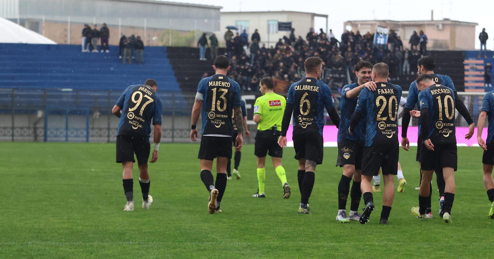 A Latina un Foggia da latrina