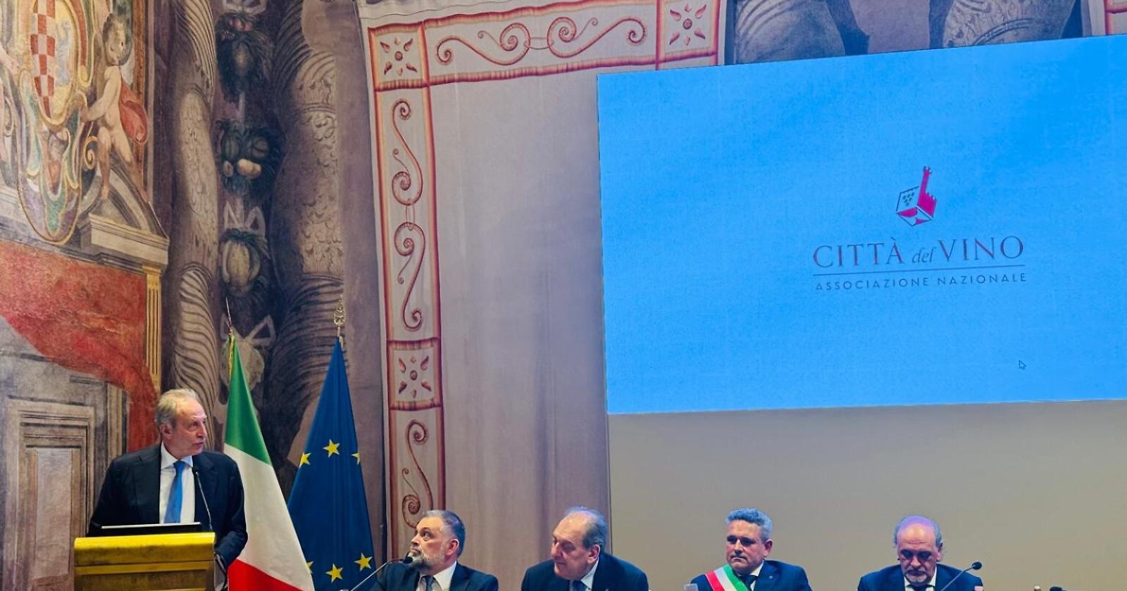 Il Vulture &egrave; &ldquo;Citt&agrave; Italiana del Vino 2026&rdquo;, Bardi: "Questo riconoscimento &egrave; un patto con le nostre comunit&agrave;"