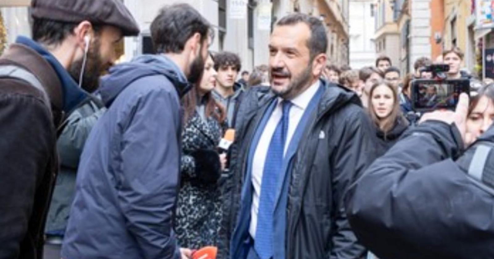 Pepe di partito e di governo, Vannacci? &ldquo;Pi&ugrave; siamo meglio stiamo ma nessuno si senta indispensabile&rdquo;
