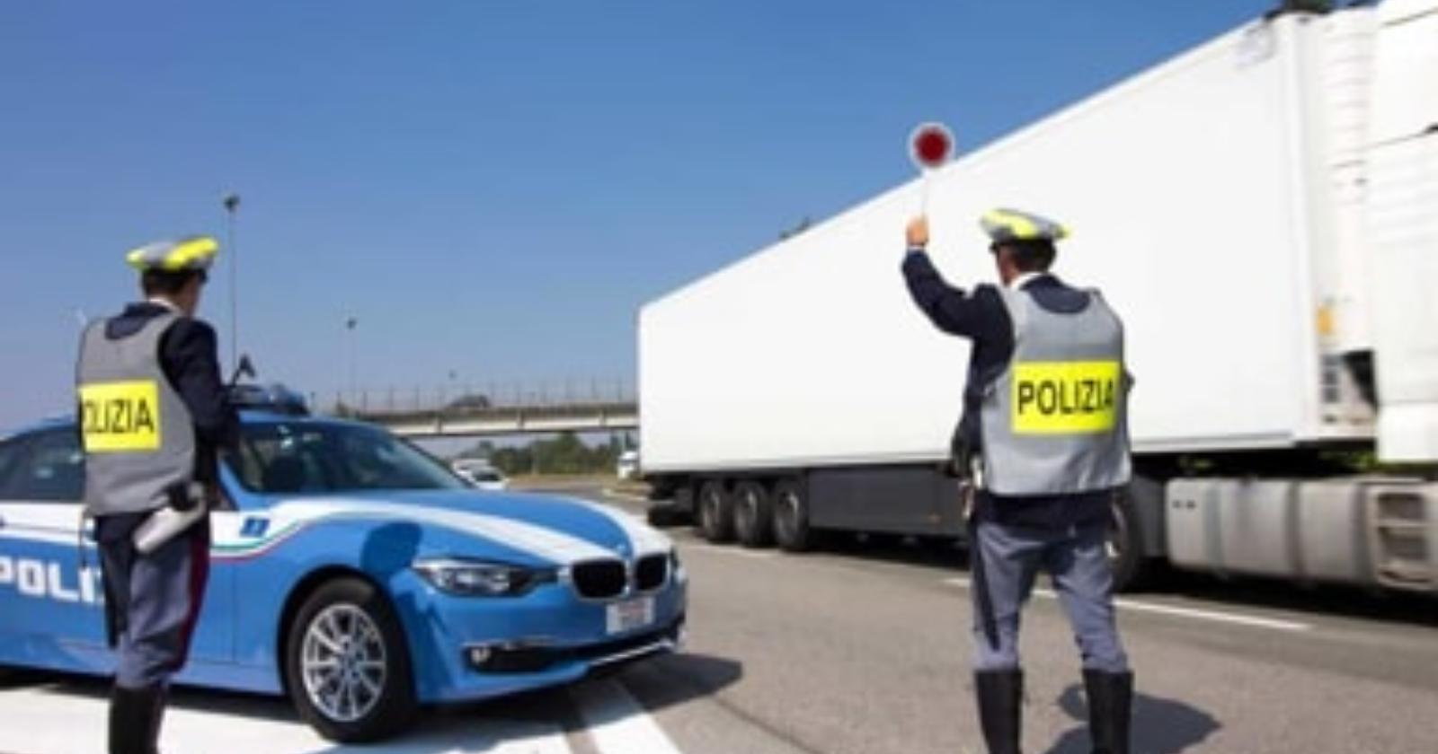 rapina sull&rsquo;A14 a cerignola, il tir della notte e le piste degli investigatori