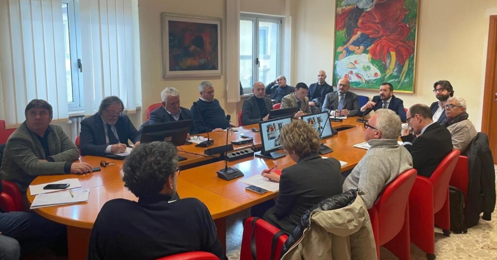 Ferrovie, strade e dighe: Pepe traccia la roadmap infrastrutturale della Basilicata