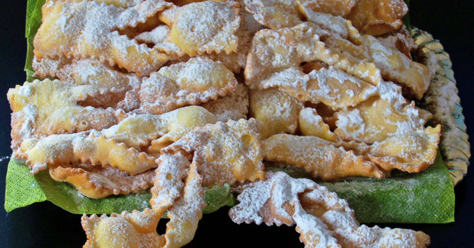 Carnevale quanto mi costi? Prezzi fino a 60 euro al chilo per le tipiche chiacchiere