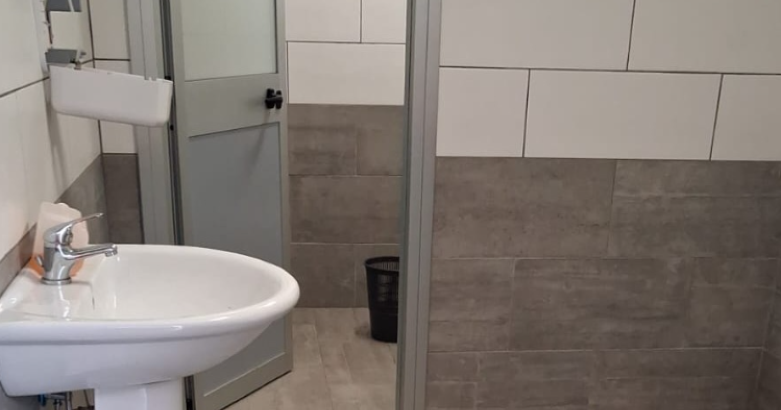 Ruoti, atti vandalici ai bagni della Villa Comunale: la condanna dell'Amministrazione