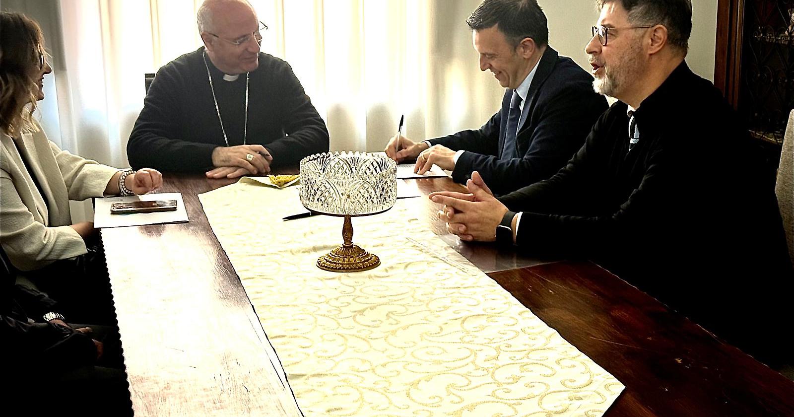 Housing universitario, firmata la convenzione tra Seminario vescovile di Potenza e Ardsu Basilicata