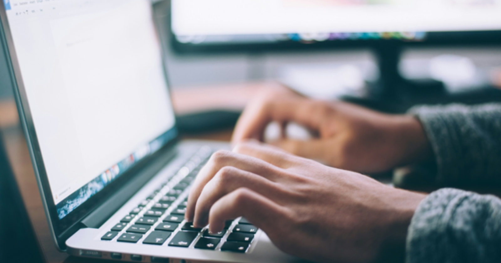 Uso sicuro e responsabile dei servizi online: tutto quello che devi sapere