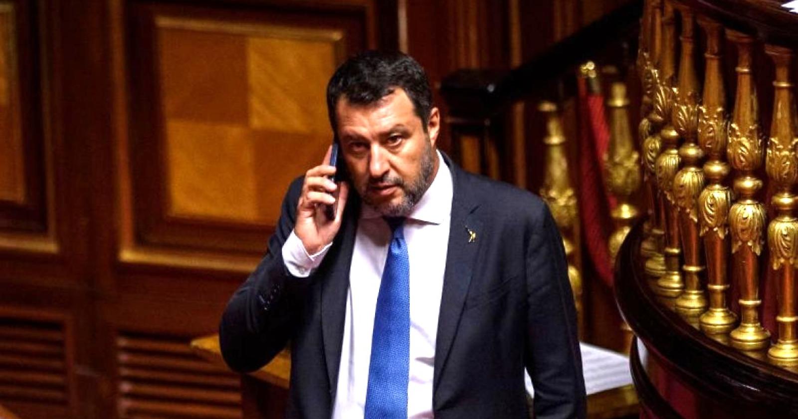 Caro carburanti, la risposta del Governo guidata da Salvini: accise gi&ugrave;, controlli su