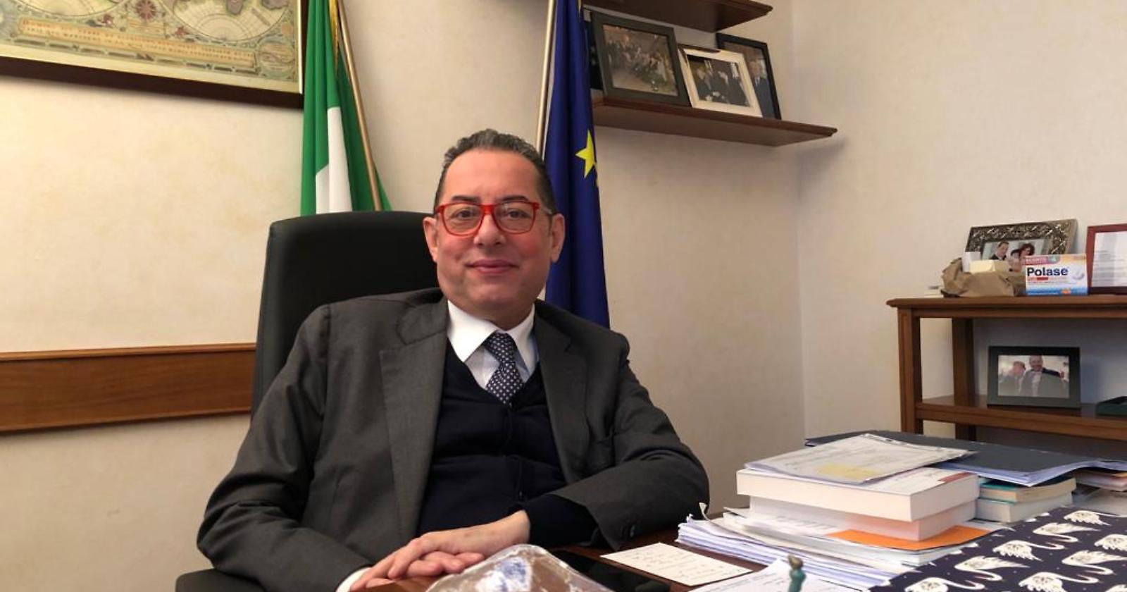 Referendum, Gianni Pittella difende il S&igrave;: "Non era contro la magistratura" ora "sotterrare l'ascia di guerra"