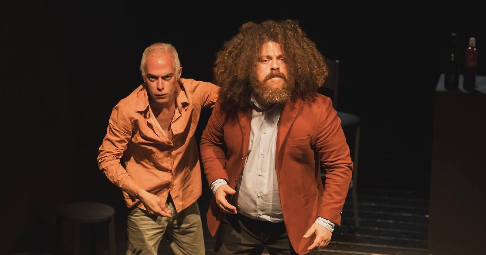 Tra un Drink e l'Altro il Teatro Mette a Nudo l'Ego