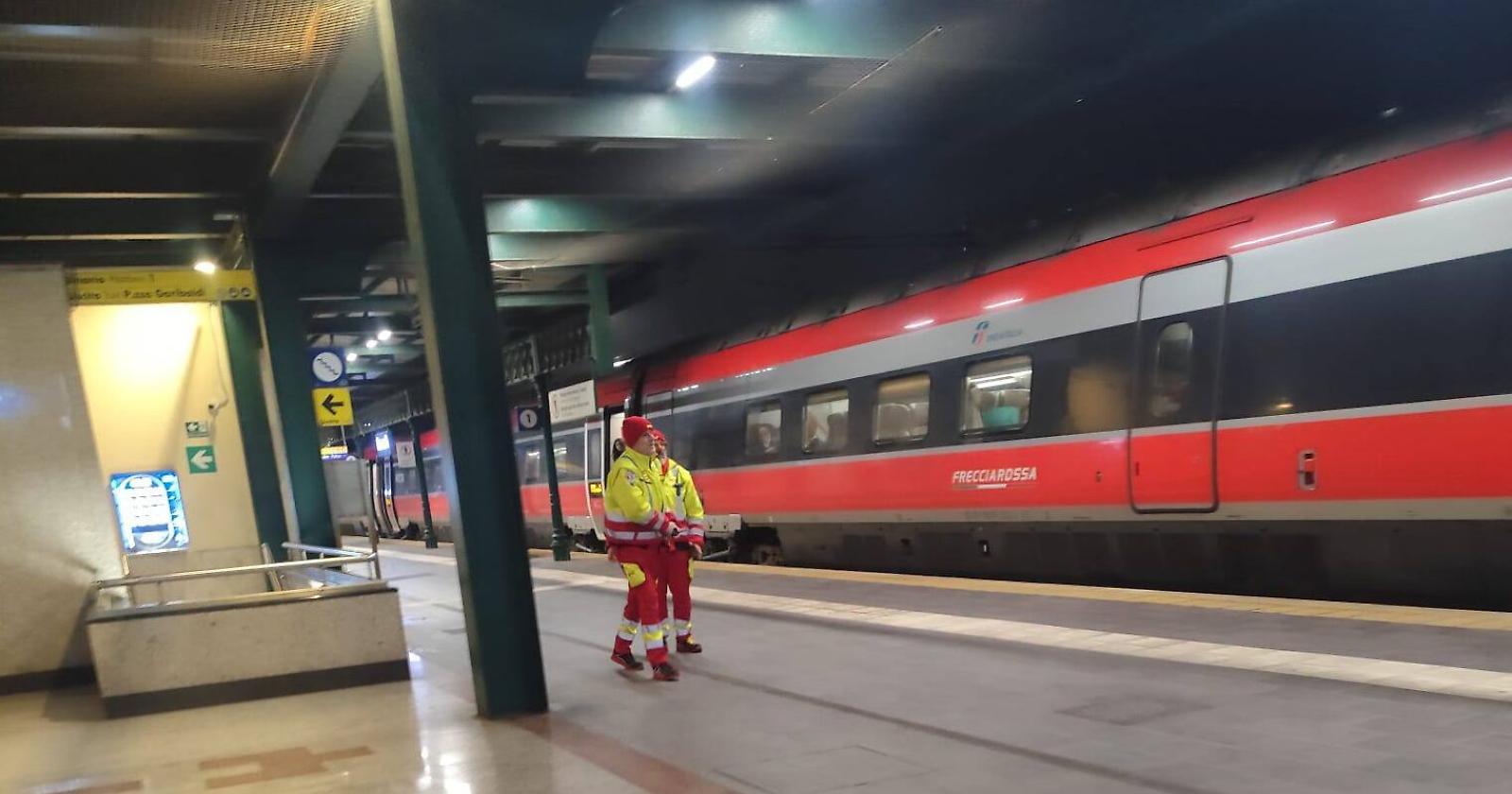 termoli, 800 pendolari bloccati per ore: guasto sulla pescara-foggia e soccorsi del 112