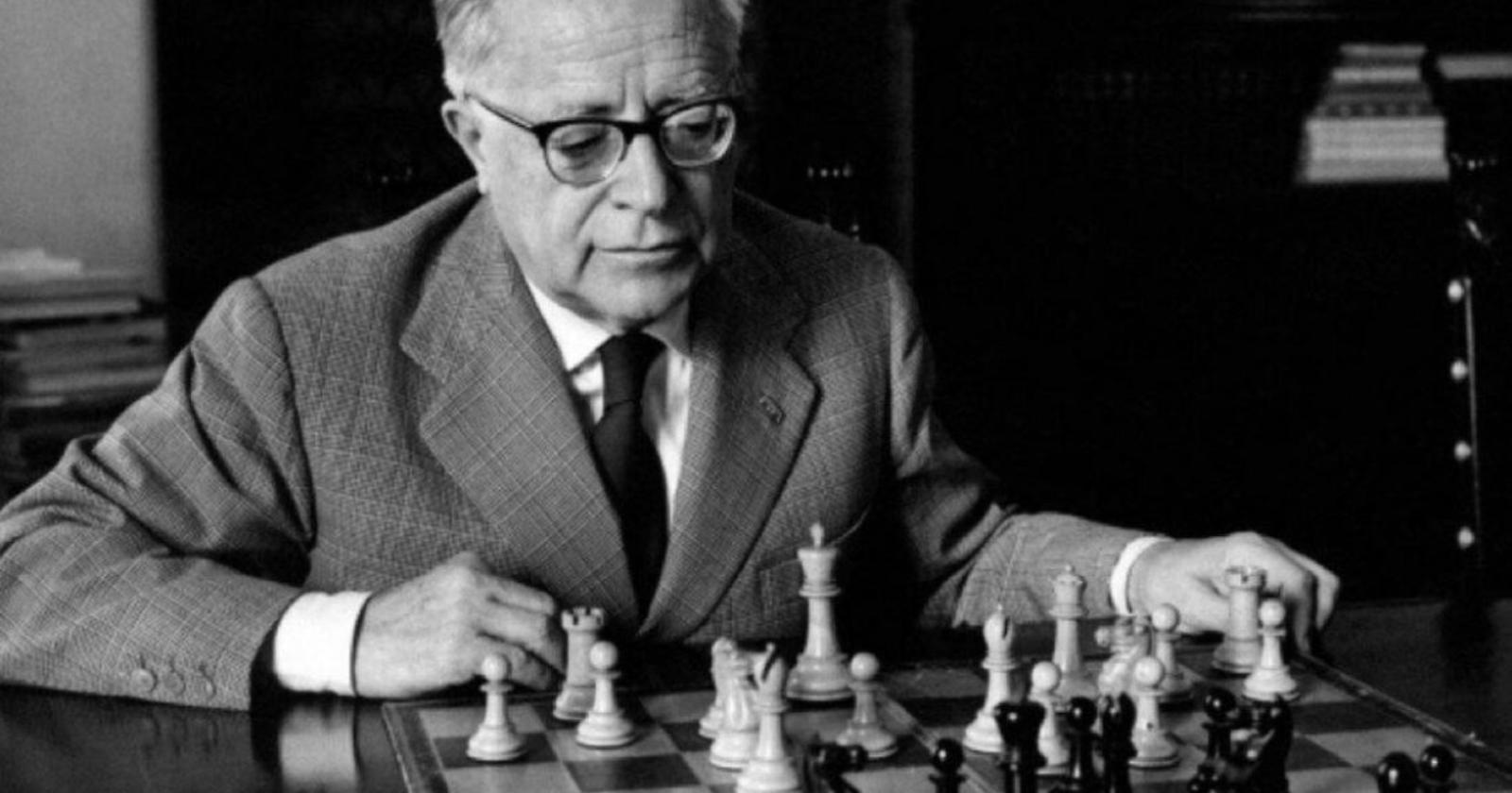 Il Gioco delle Sedie a Palazzo 