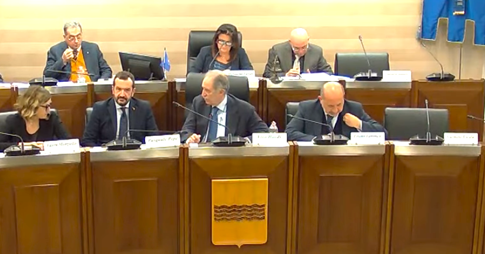 Ok di Via Verrastro alla manovra da 4,37 miliardi: priorit&agrave; a sanit&agrave;, sviluppo e crescita