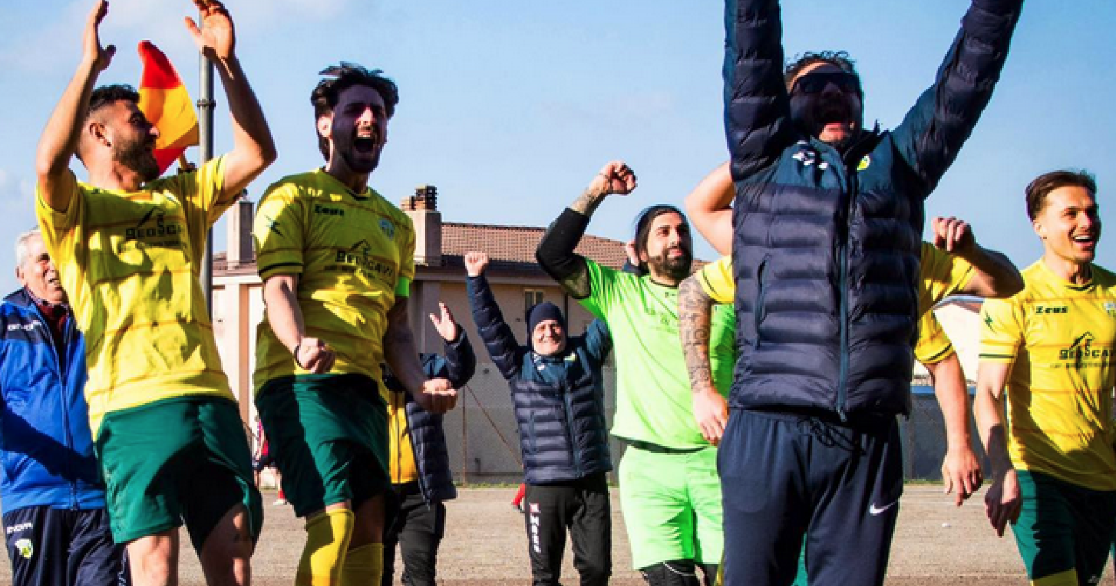 L'Unione calcio Lavello guida il campionato con numeri schiaccianti. Mister Alberti: &laquo;Capolavoro del gruppo magico&raquo;