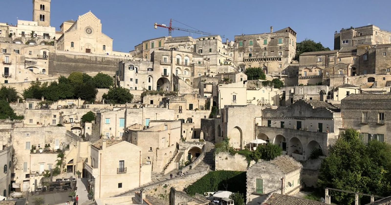 Il tramonto dei Sassi e l'alba delle periferie lucane