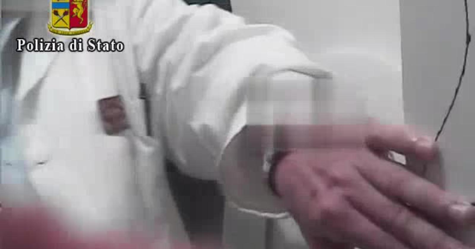 Il video diffuso dalla polizia di stato 