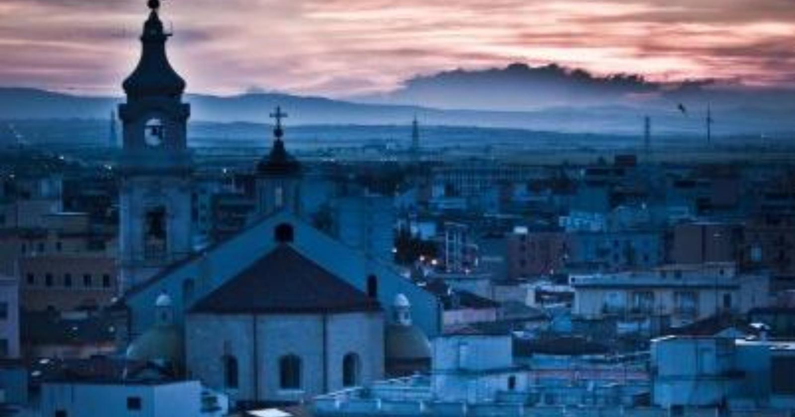 Strana è la città dove il tempo si ferma anche per i morti