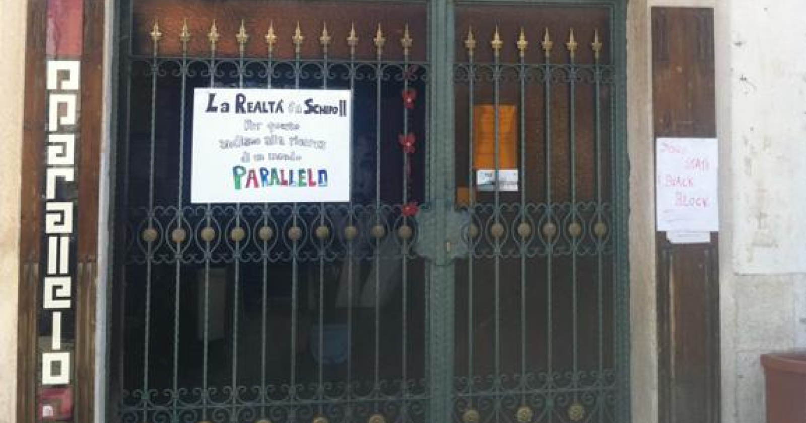 Incendio al "Parallelo": ieri manifestazione del popolo della notte