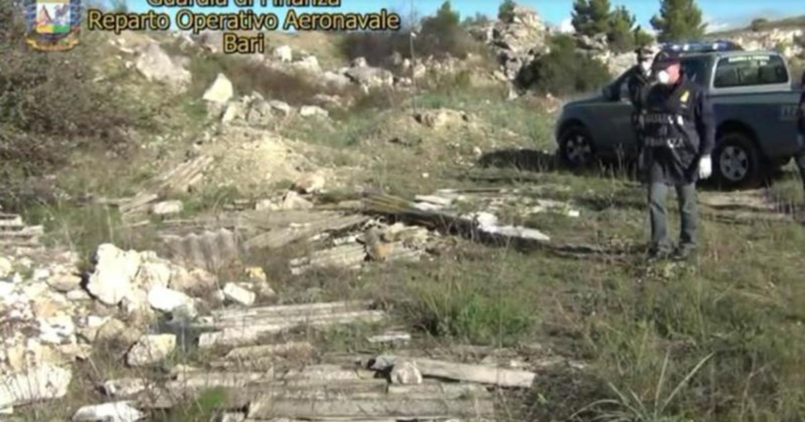 Oltre 2 ettari di discarica abusiva sequestrata a Manfredonia dalla GdF