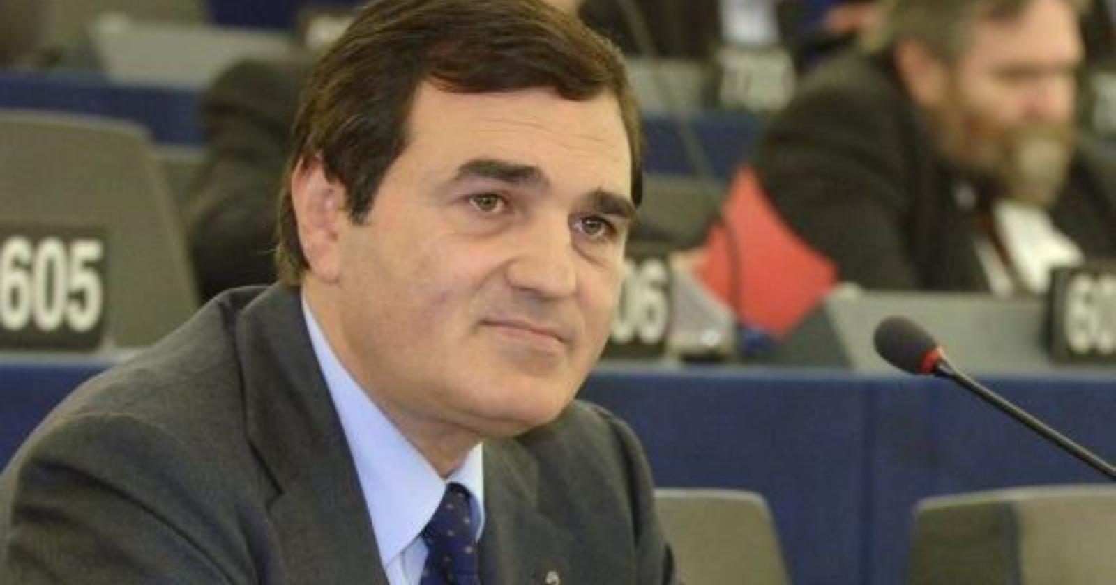 Nonostante il calo di Forza Italia, Patriciello fa l'exploit: solo Fitto fa meglio