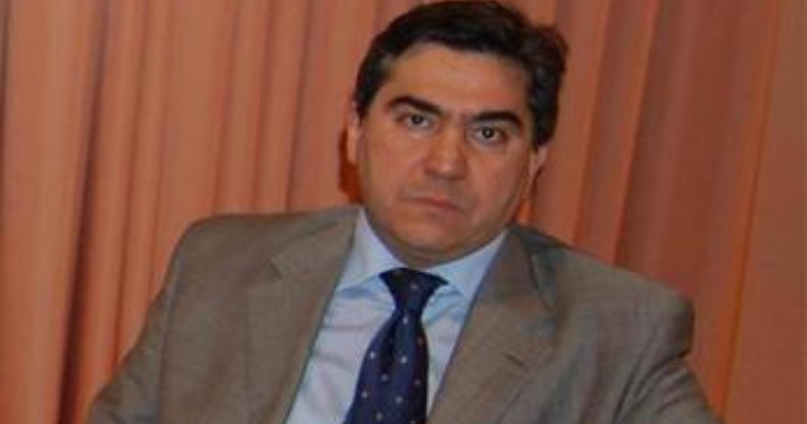 Gli incendiano l'auto, Scapato si dimette da vice presidente del Consiglio Comunale di Foggia: «Non sono sereno», dice