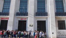 Alcuni maturandi del liceo "Lanza"