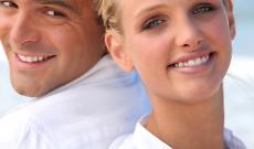 Denti nuovi: come si impiantano e con quali rischi