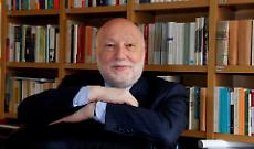 A Rotello, in Molise, il giorno 1 febbraio 1938 nasce il grande sociologo Domenico De Masi, ideatore anche dell'ozio creativo