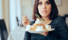 Quelle fiammate di dolcezza che portano alla diverticolite