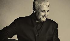 Certe morti si attraversano solo cantando. Come quella di Pino