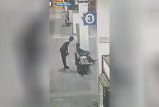 Scippo in piena notte alla stazione ferroviaria di Foggia, la Polizia arresta un gambiano di 24 anni