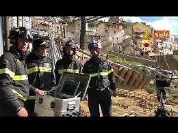 Frana a Pomarico, i Vigili del fuoco monitorano l'area interessata. IL VIDEO 
