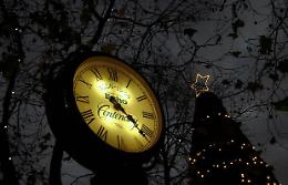 Niente regali grotteschi, per questo Natale doniamoci il tempo