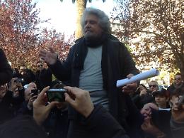 Il petrolio in Basilicata al centro delle polemiche sul blog beppegrillo.it «Grillo ha un blog a sua insaputa?»