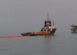 Edison perde mille litri di petrolio in mare, tra Abruzzo e Molise: a rischio le Tremiti?