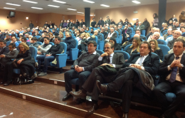 Angelo Cera si conferma "animale" politico,
peccato che sta con Monti