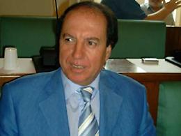 Rodi, domani il sindaco dal Prefetto; questa sera l'atteso consiglio comunale