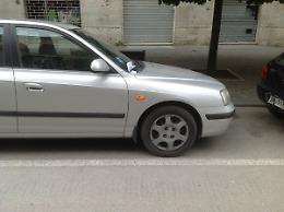 Parcheggiatore Ataf, se anche tu vedi le strisce bianche, perché fai la multa?