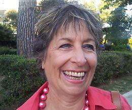 Questa sera a Vico "La bellezza del bruco" di Giovanna Irmici
